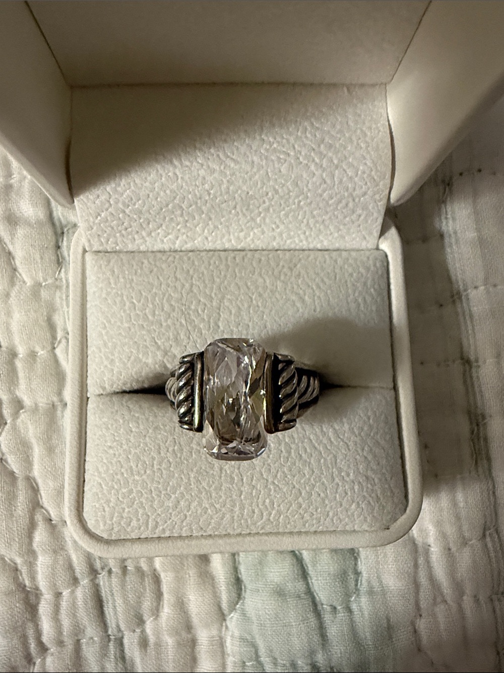 Sterling Silver Clear Stone Rope-Detail Ring - Classic Women's Jewelry